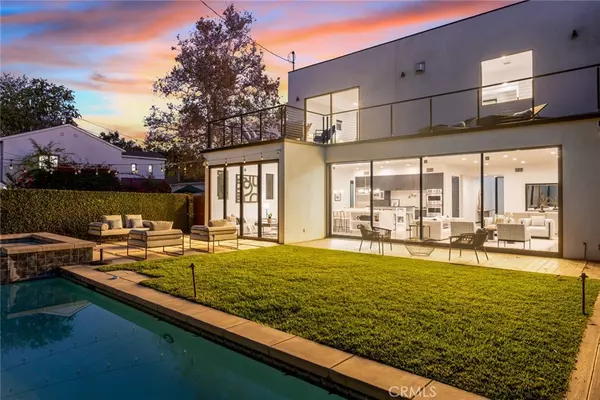 2065 Oakdale ST, Pasadena, CA 91107