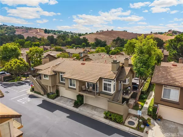 Anaheim Hills, CA 92808,505 S Glenhurst