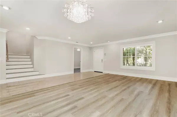 Irvine, CA 92606,20 Nevada