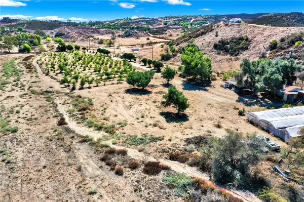 Temecula, CA 92592,39145 Calle Cordova