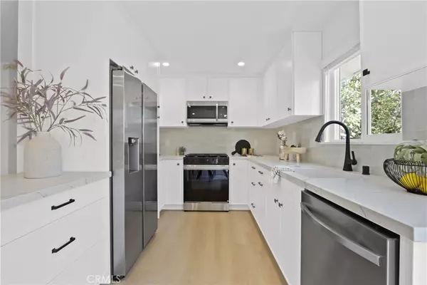 Huntington Beach, CA 92647,15062 Baylor