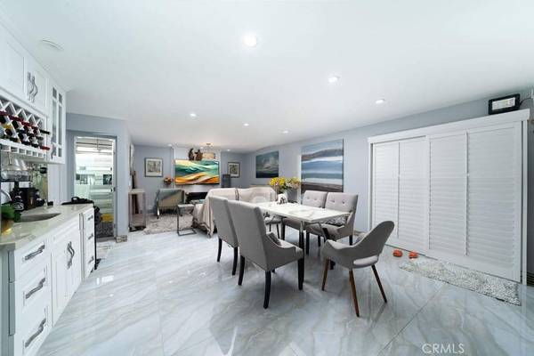 Westminster, CA 92683,5302 Clark