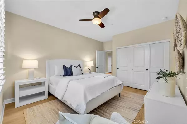 Irvine, CA 92620,36 Royal Grove