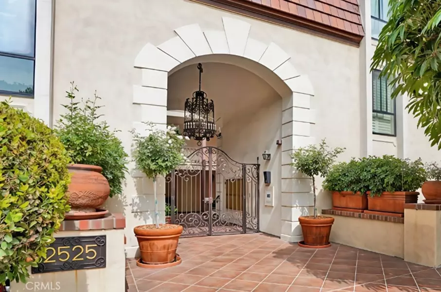 2525 Via Campesina #301, Palos Verdes Estates, CA 90274