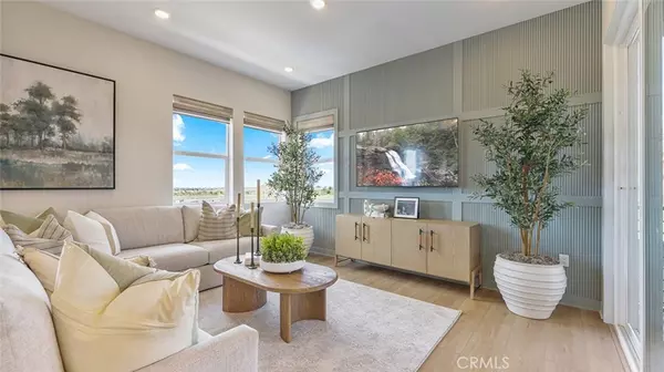 Irvine, CA 92618,401 Mulligan