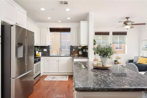 Orange, CA 92867,8512 E Kendra