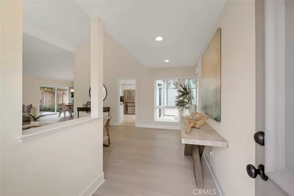 Lake Forest, CA 92630,24771 Summerwind