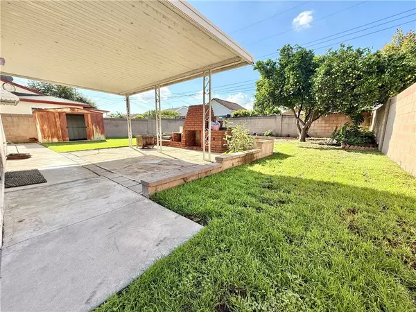 Artesia, CA 90701,19013 Ibex