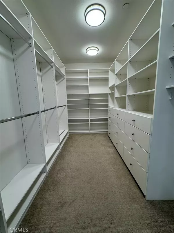 Tustin, CA 92782,15250 15250 Severyns