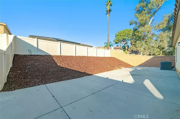 Riverside, CA 92507,19946 Cara Cara