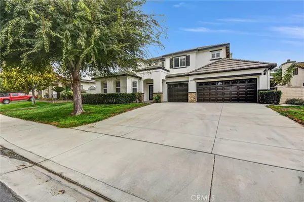 Eastvale, CA 92880,5840 Redhaven Street