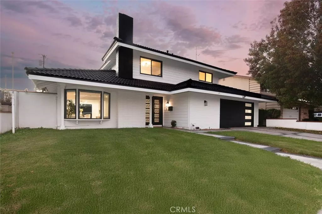 Huntington Beach, CA 92646,21621 Kaneohe LN