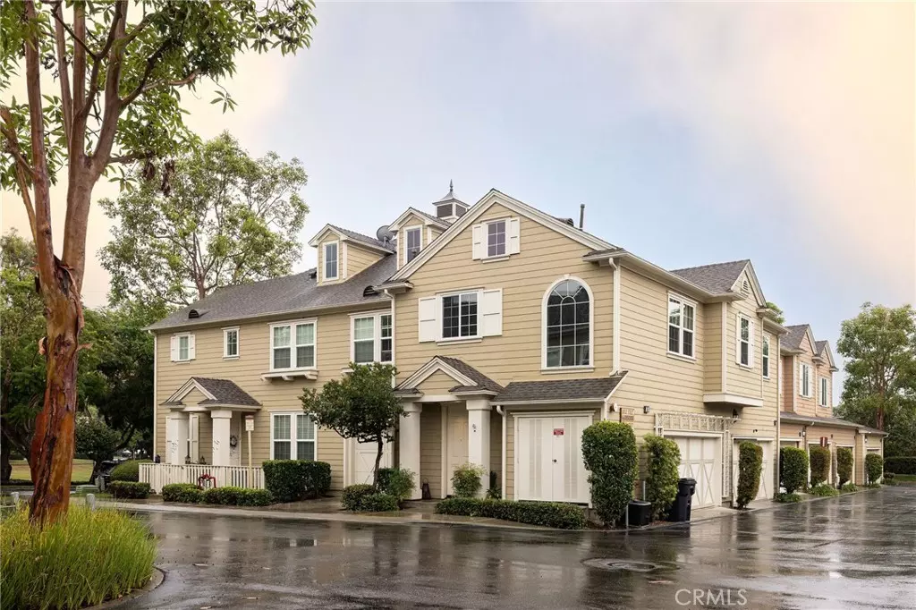 Ladera Ranch, CA 92694,34 Bayley