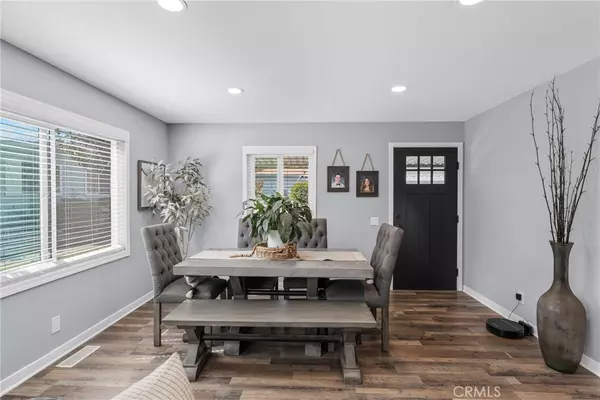 Yorba Linda, CA 92886,16774 Lake Tree DR #273