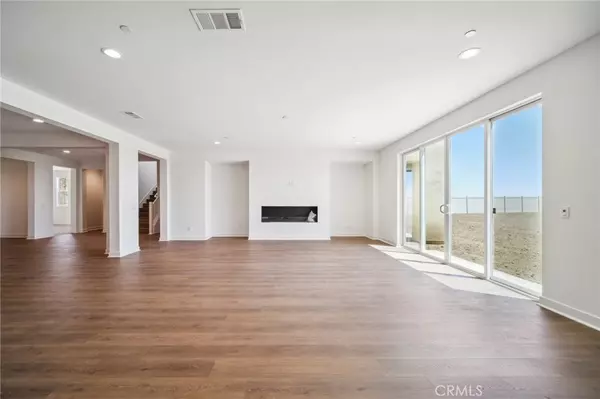 Palmdale, CA 93551,39635 Nicholas CT