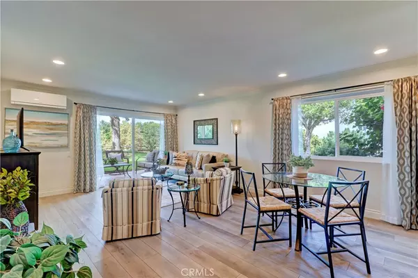 Laguna Woods, CA 92637,5368 Algarrobo #1G