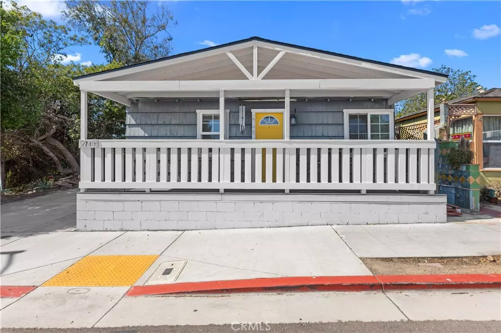 San Diego, CA 92104,2748 30th