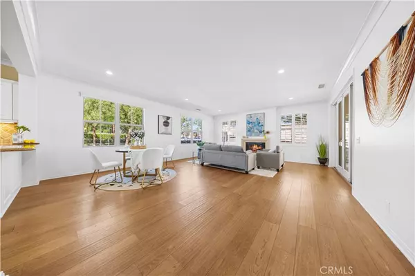 Irvine, CA 92618,100 Blaze