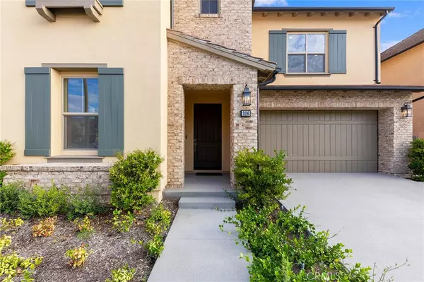 Irvine, CA 92602,206 Collino