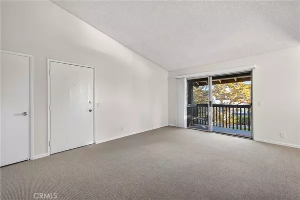 Lake Forest, CA 92630,23220 Orange #2