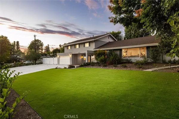 North Tustin, CA 92705,19201 Barrett LN