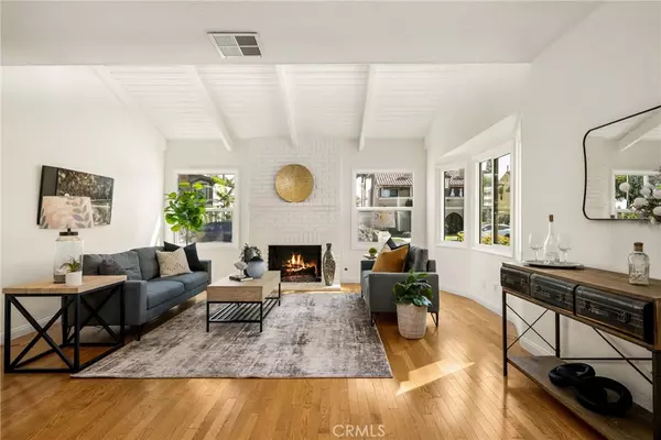 Huntington Beach, CA 92648,521 18th St