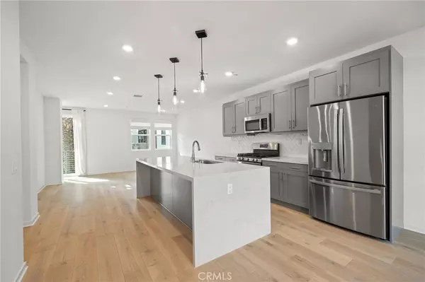 Orange, CA 92868,712 S Grable Circle