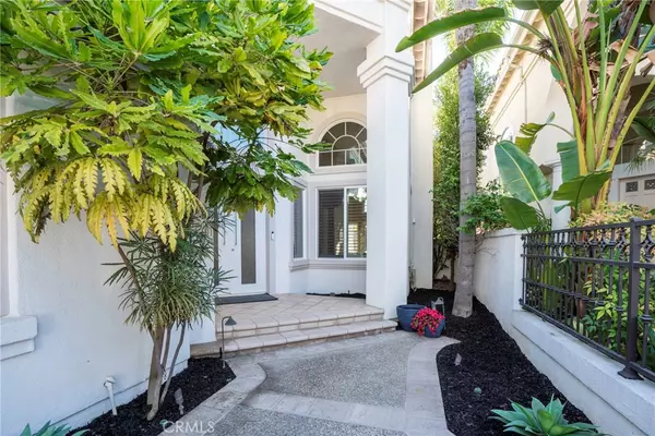 Mission Viejo, CA 92692,27090 South Ridge