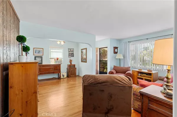 San Gabriel, CA 91776,1536 Euclid AVE