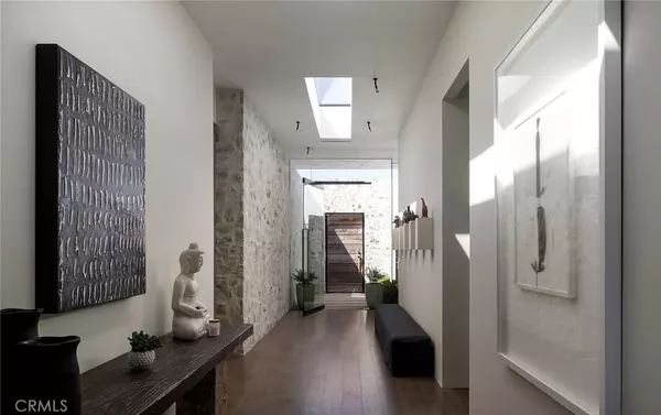 Corona Del Mar, CA 92625,624 Ramona