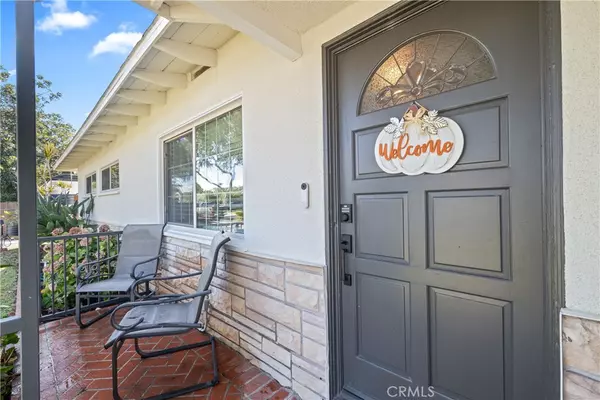 Fullerton, CA 92833,1814 W Jacaranda