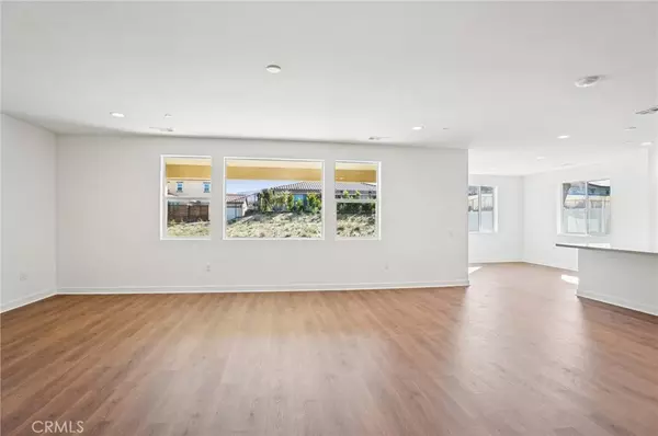 Palmdale, CA 93551,4040 Saddlewood DR