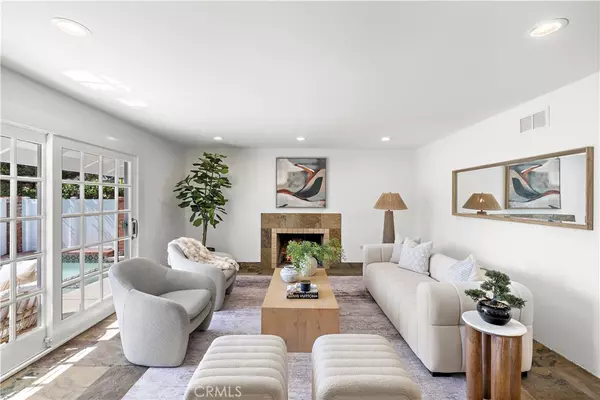 Huntington Beach, CA 92646,9021 Niguel CIR