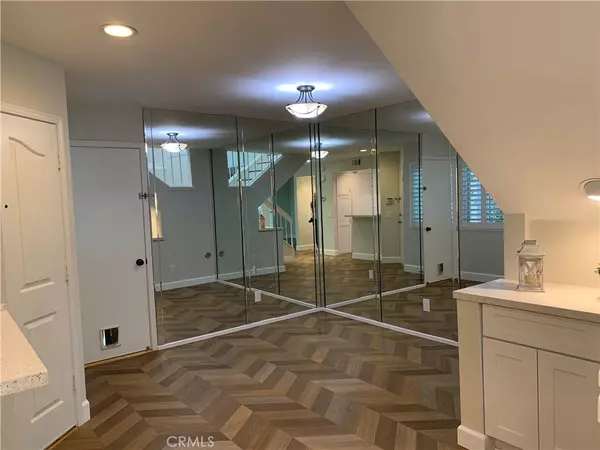 Laguna Beach, CA 92651,510 San Nicholas CT