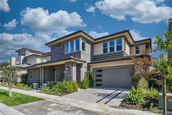 Irvine, CA 92618,56 Chasma