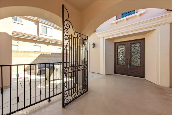 Temple City, CA 91780,6022 Rowland AVE