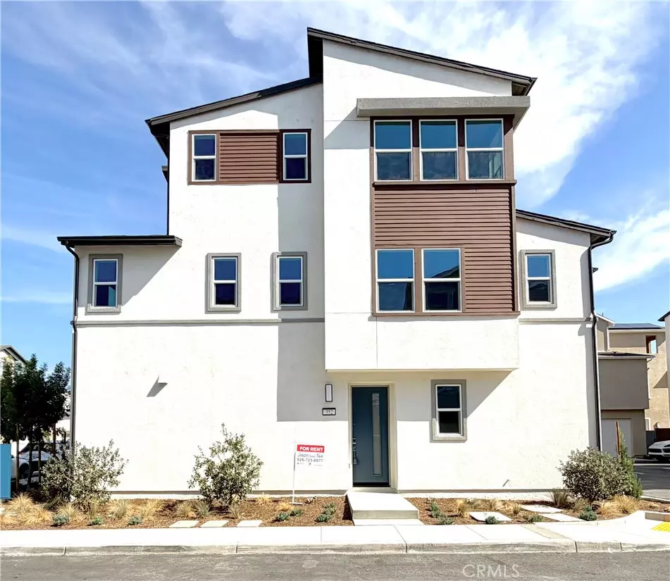 Irvine, CA 92618,352 Proctor