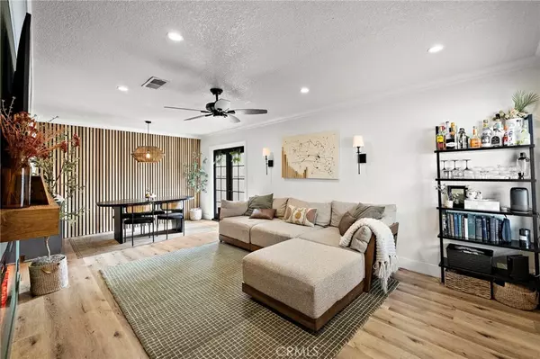 Anaheim Hills, CA 92807,230 S Plaza De Domingos