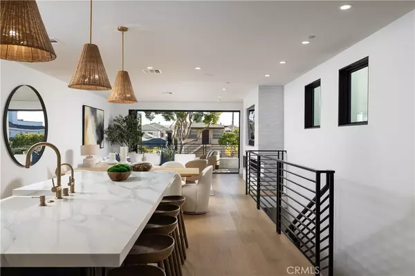 Seal Beach, CA 90740,1315 Ocean AVE