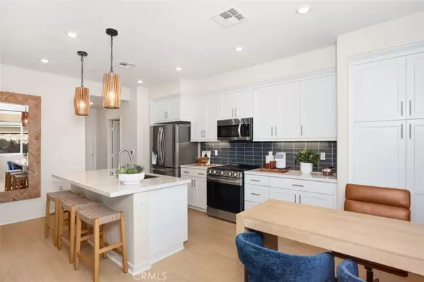 Westminster, CA 92683,7026 Solara WAY