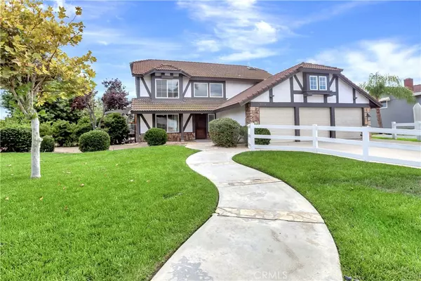 Wildomar, CA 92595,22041 Windtree