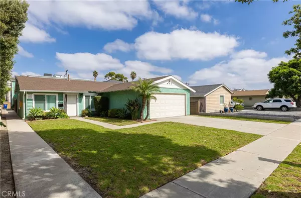 Los Alamitos, CA 90720,4331 Farquhar Avenue