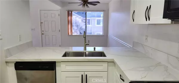 Lake Elsinore, CA 92530,713 Walnut DR