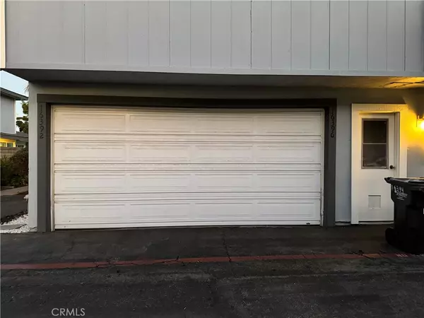 Huntington Beach, CA 92649,16392 De Anza