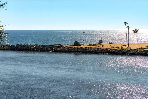 Corona Del Mar, CA 92625,2525 Ocean BLVD #6B/C