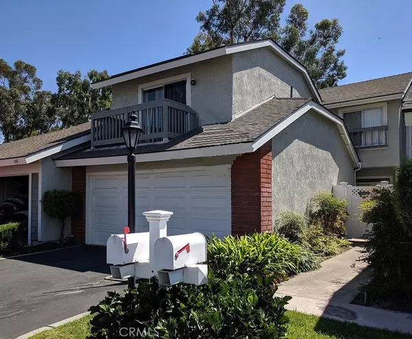 Laguna Hills, CA 92653,25091 Acacia LN #33