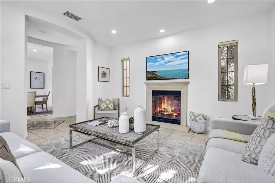 83 Mission, Irvine, CA 92620