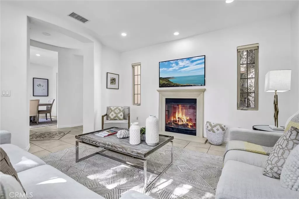 Irvine, CA 92620,83 Mission