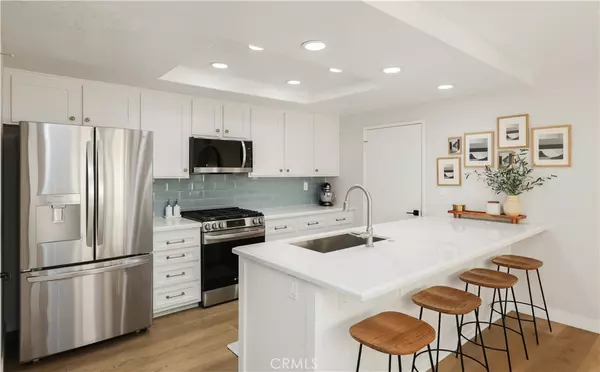 Laguna Niguel, CA 92677,24692 Sutton