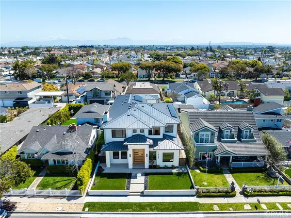 Huntington Beach, CA 92648,1828 Pine